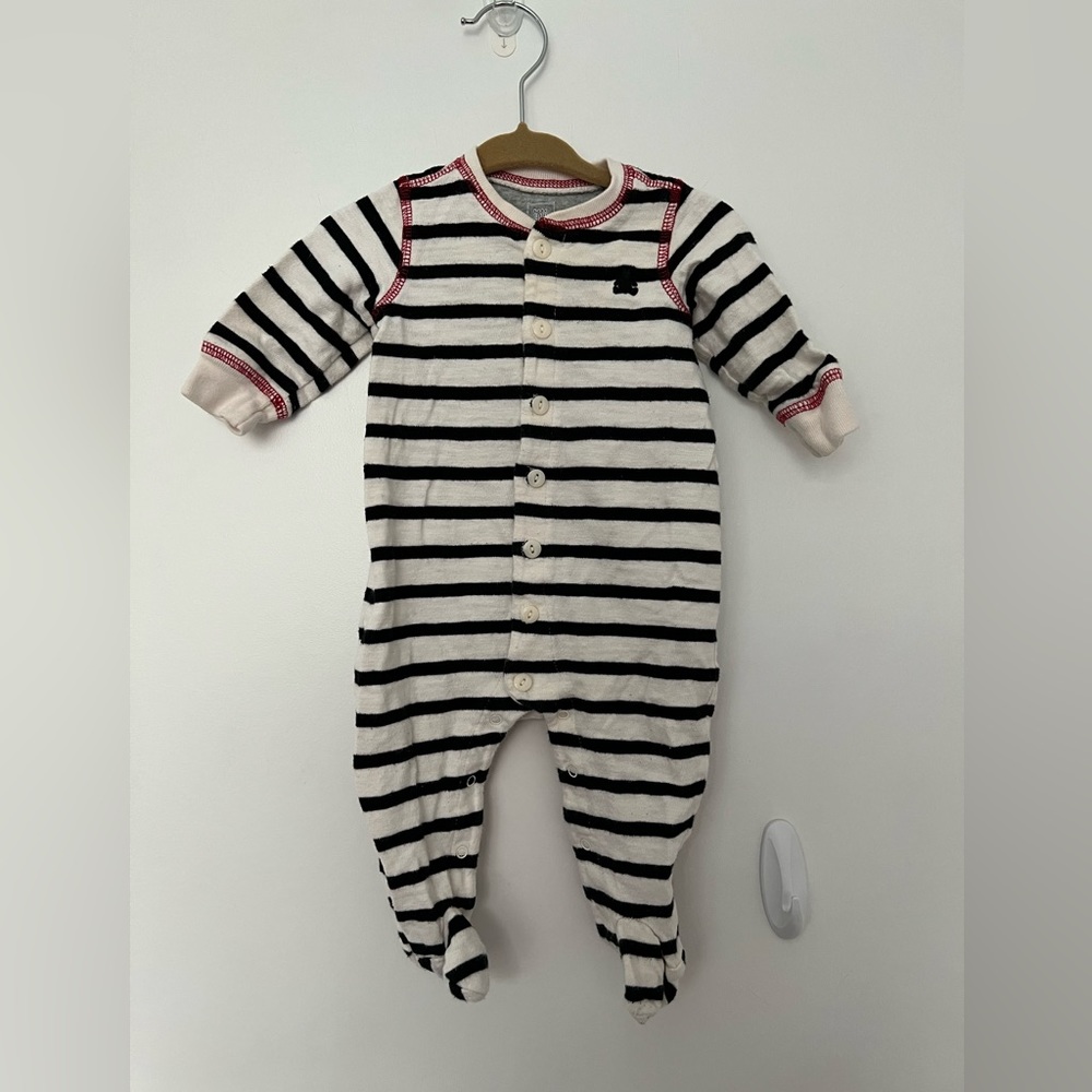 Gap Footie one piece 3-6M